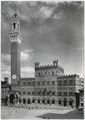 Siena, veduta di palazzo Pubblico