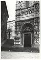 Siena, scale del battistero di San Giovanni