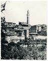 Siena, veduta di piazza del Mercato