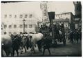 Siena, carroccio con musici durante il Palio