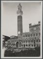 Siena, palazzo Pubblico nel giorno del Palio