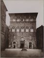 Siena, palazzo Tolomei