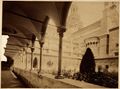 Pavia, veduta del cortile interno della Certosa