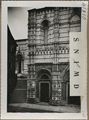 Siena, scale del battistero di San Giovanni