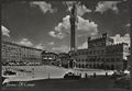 Siena, veduta di palazzo Pubblico e di piazza del Campo