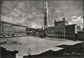 Siena, veduta di palazzo Pubblico e di piazza del Campo