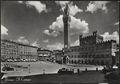 Siena, veduta di palazzo Pubblico e di piazza del Campo