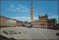 Siena, veduta di palazzo Pubblico e di piazza del Campo