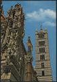 Siena, particolare della facciata e campanile del duomo

