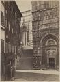 Siena, scale del battistero di San Giovanni