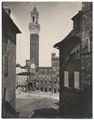 Siena, veduta della torre del Mangia