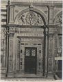 Ingresso monumentale della libreria Piccolomini nel duomo di Siena