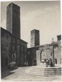 San Gimignano, piazza della Cisterna