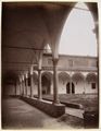 Siena, chiostro della basilica di San Francesco