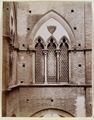 Siena, finestra del cortile del Podestà