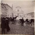 Firenze, carrozze in piazza Santa Maria Novella