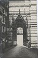 Siena, porta laterale del duomo Nuovo